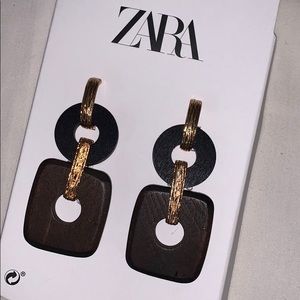 Zara Wood Earrings